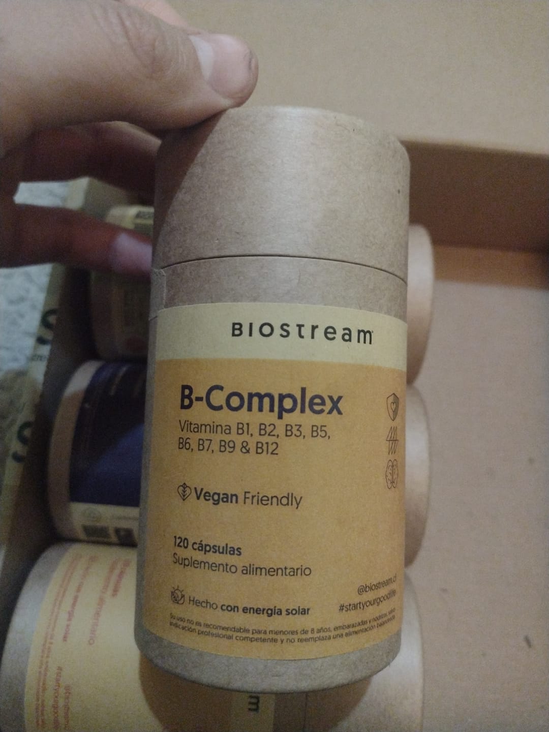 Customer photo review of B-Complex 120 Cápsulas - Vitamina B1, B2, B3, B5, B6, B7, B9 & B12 - Vegano