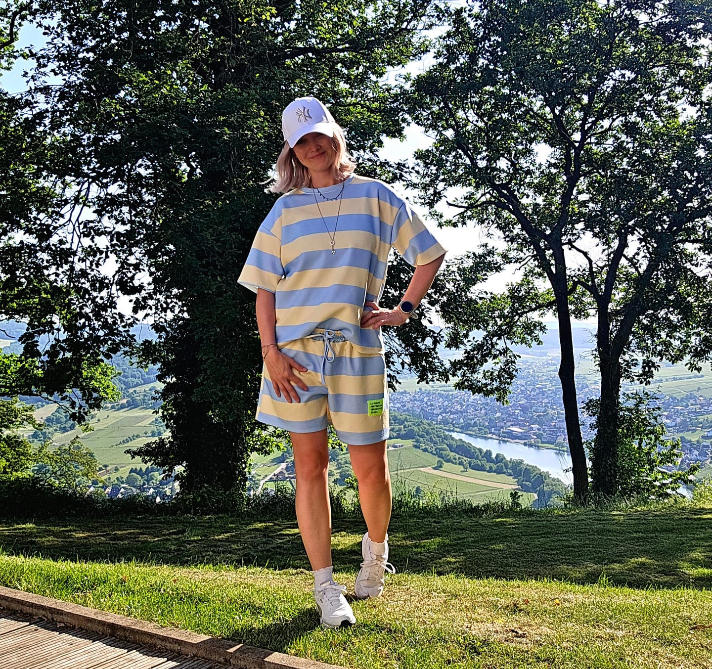 Customer photo review of "Limited Live Lina " Stripes Set - blau/gelb