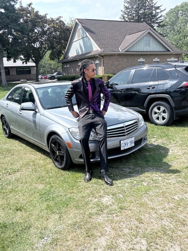 Customer photo review of Men's 2-Piece Suit Purple Shimmering Branches Black Tuxedo