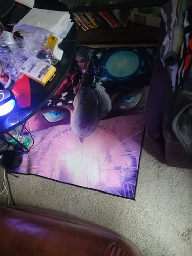 Customer photo review of Gojo Satoru Jujutsu Kaisen Rug