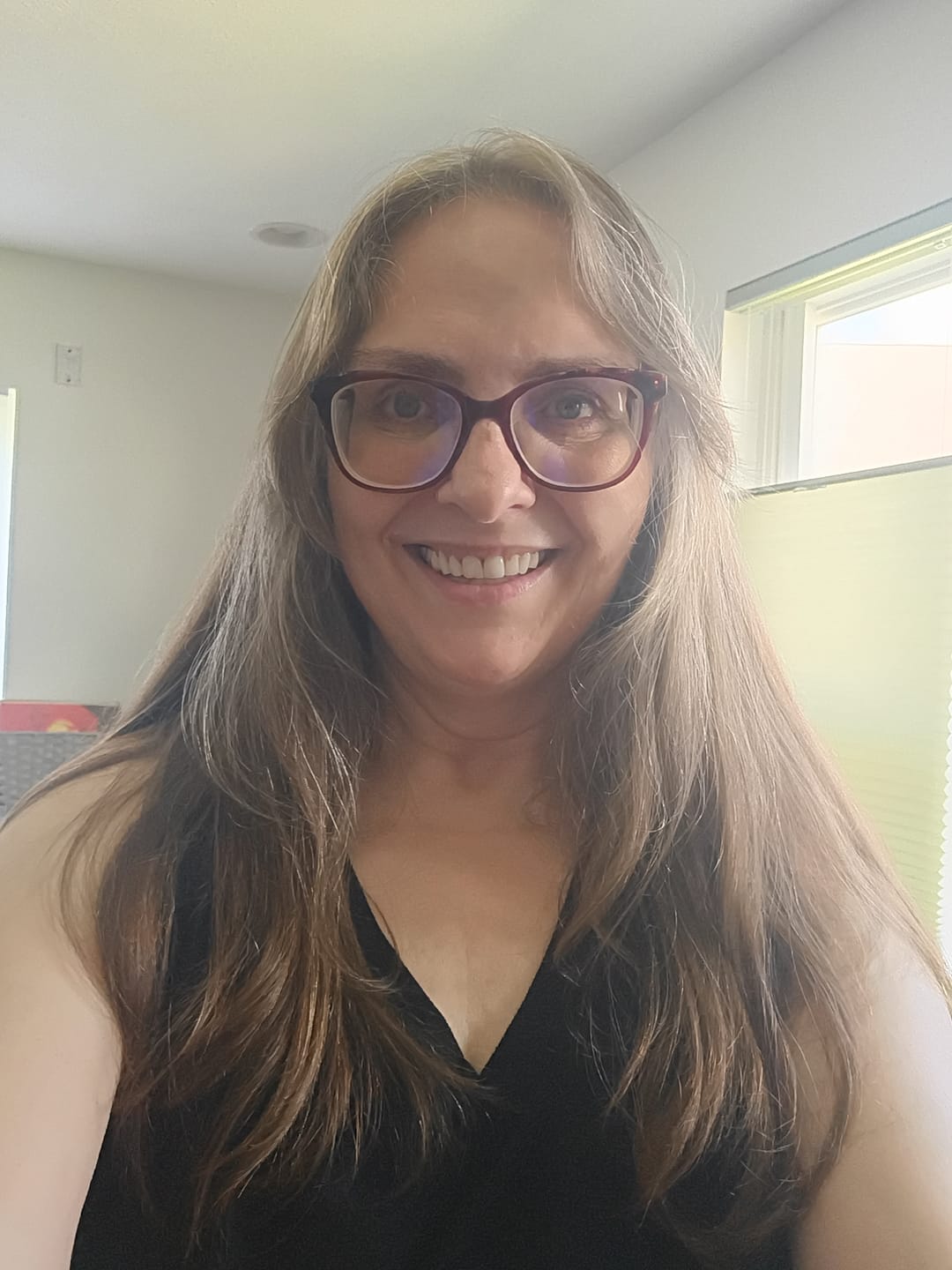 Customer photo review of Weightless Shampoo Refill