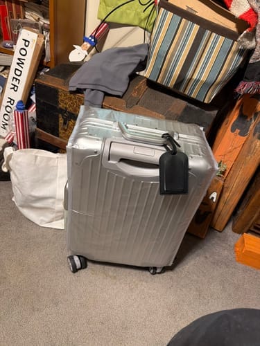 Customer photo review of ALUMINUM SUITCASE V2 NEW, STRONGER ALUMINIUM & REMOVEABLE WHEELS