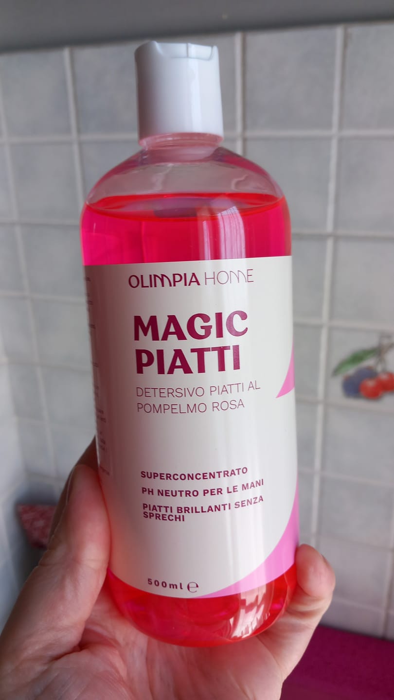 Customer photo review of Magic Piatti Ml.500 - Detersivo Piatti al Pompelmo Rosa