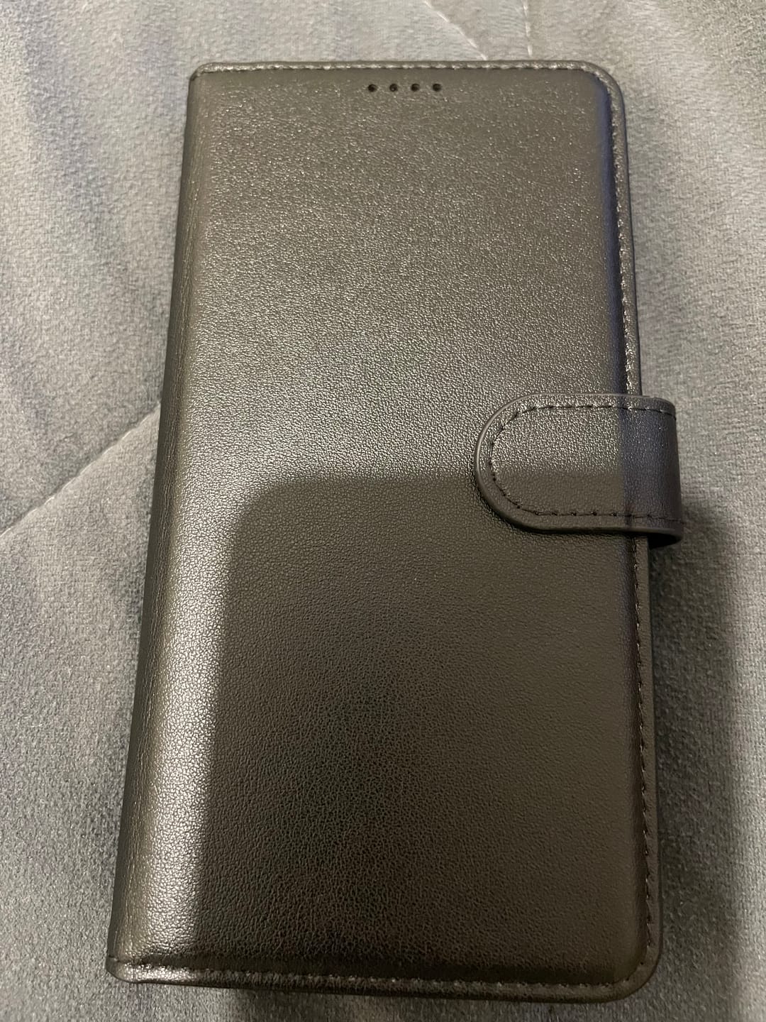 Customer photo review of Classic Design Genuine Leather Wallet iPhone Case