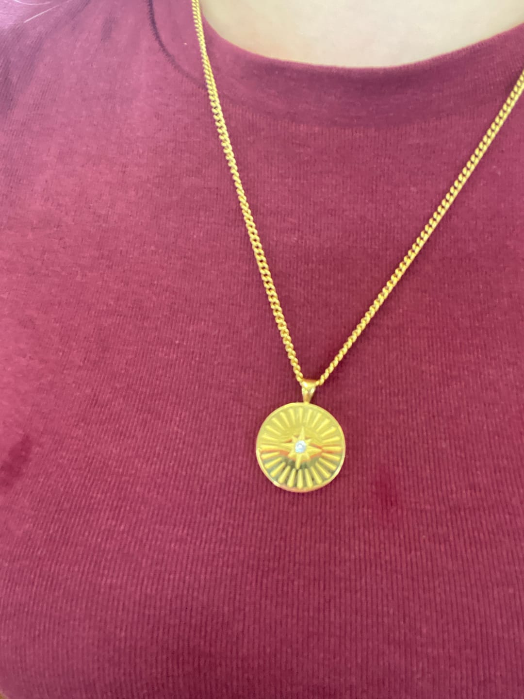 Customer photo review of Izzy Star Pendant Necklace Crystal  & Gold