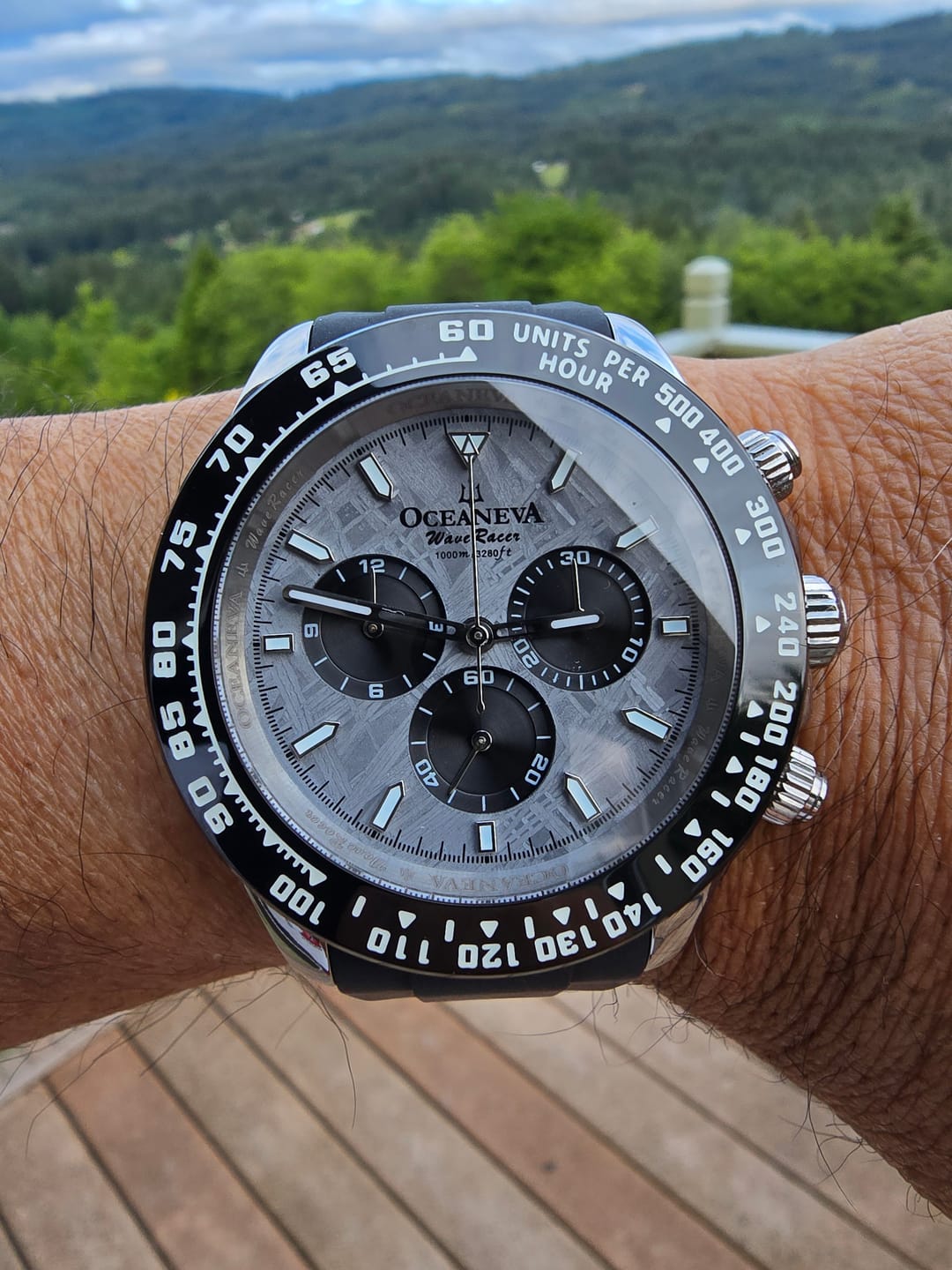 Customer photo review of Oceaneva WaveRacer 1000m Mechanical Chronograph Automatic Grade 5 Titanium Watch Meteorite