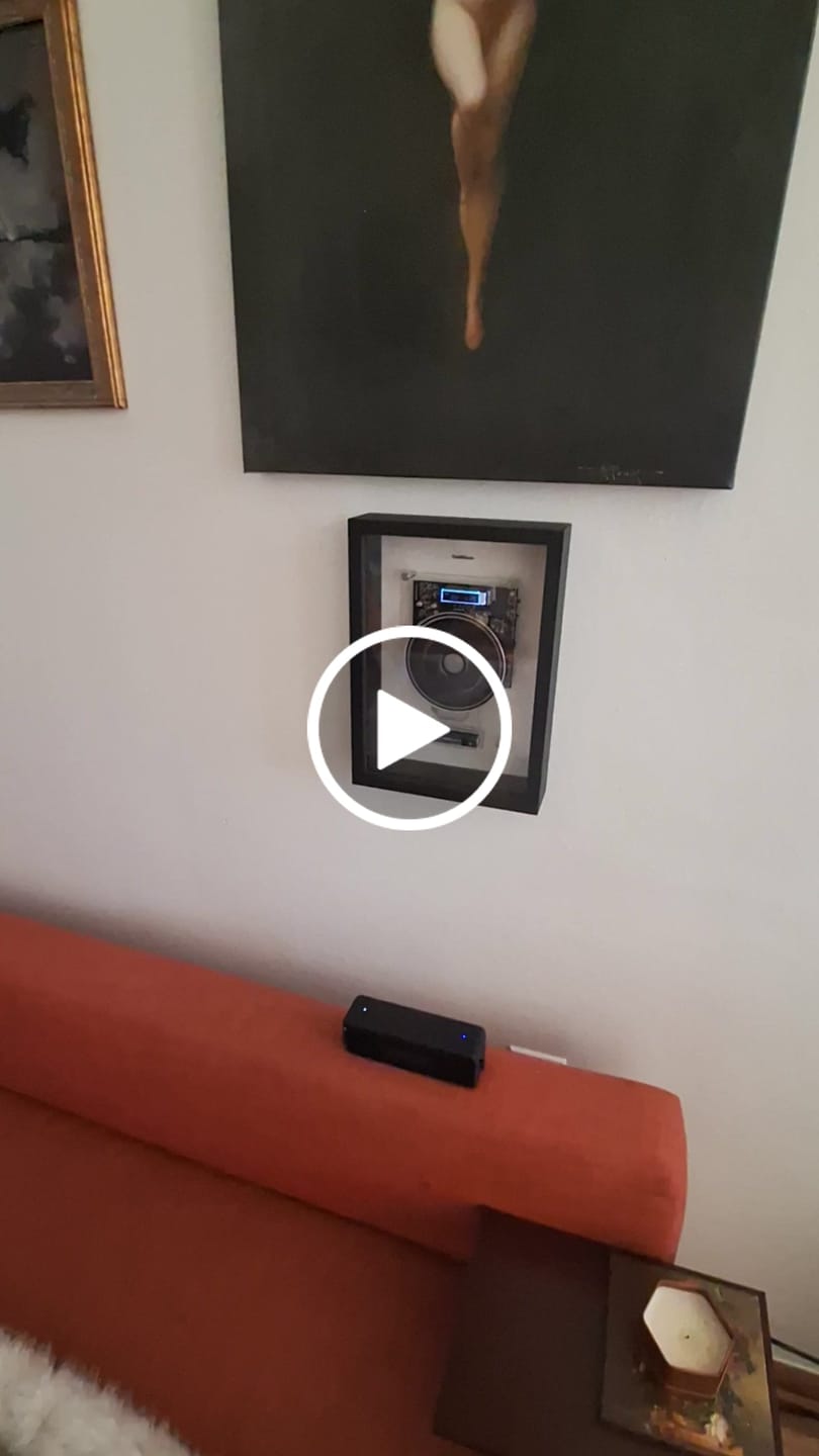 Customer video review of M1 Music Frame CD Player
