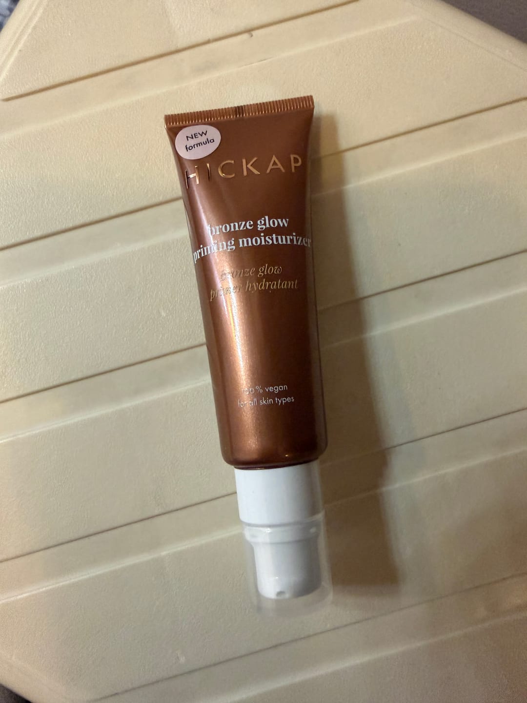 Customer photo review of Bronze Glow Priming Moisturizer