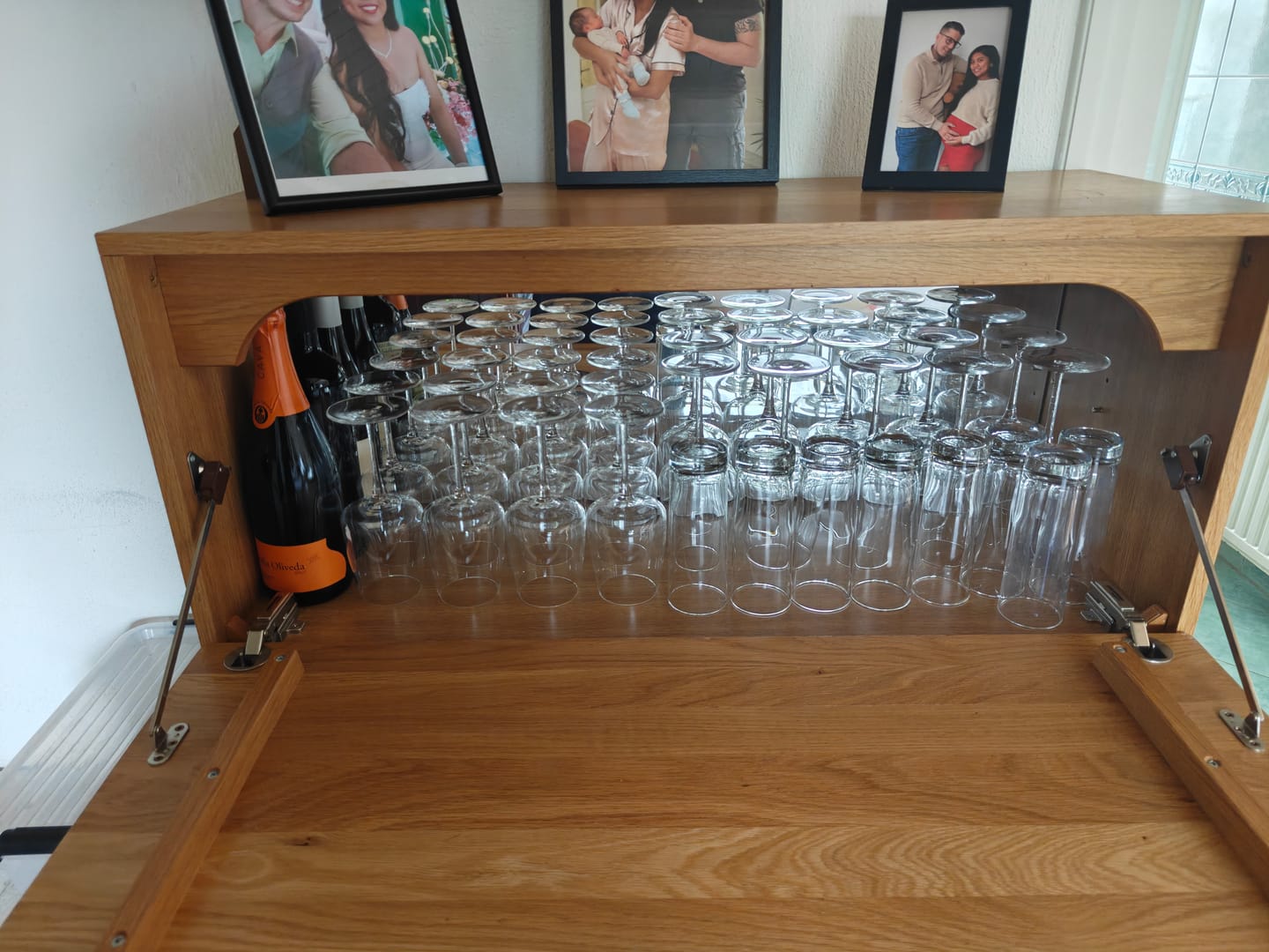 Customer photo review of Bormioli Rocco Wijnglazen Set Nexo (Rode wijnglazen & Witte wijnglazen) - 12 delige set