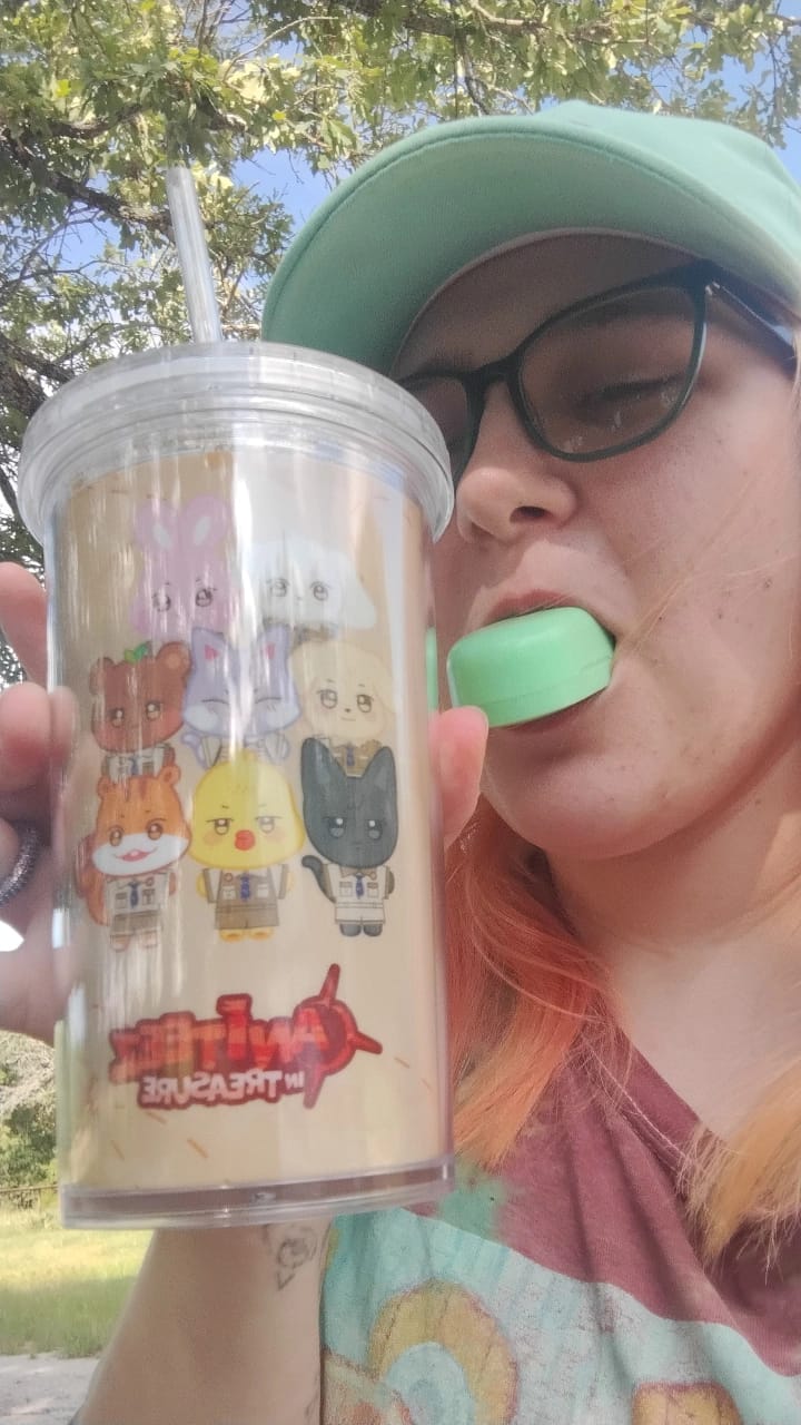 Customer photo review of ATEEZ - ANITEEZ IN TREASURE OFFICIAL MD COLD CUP