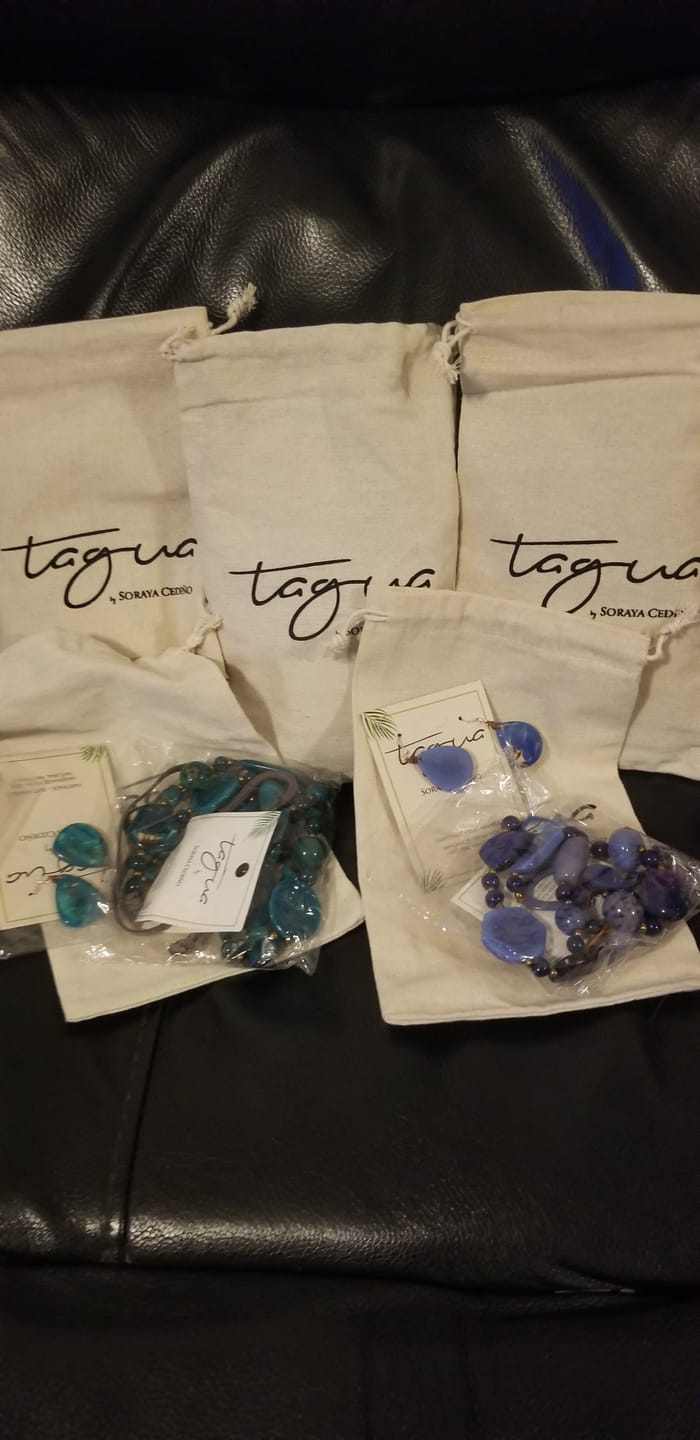 Customer photo review of Linen Gift Bag