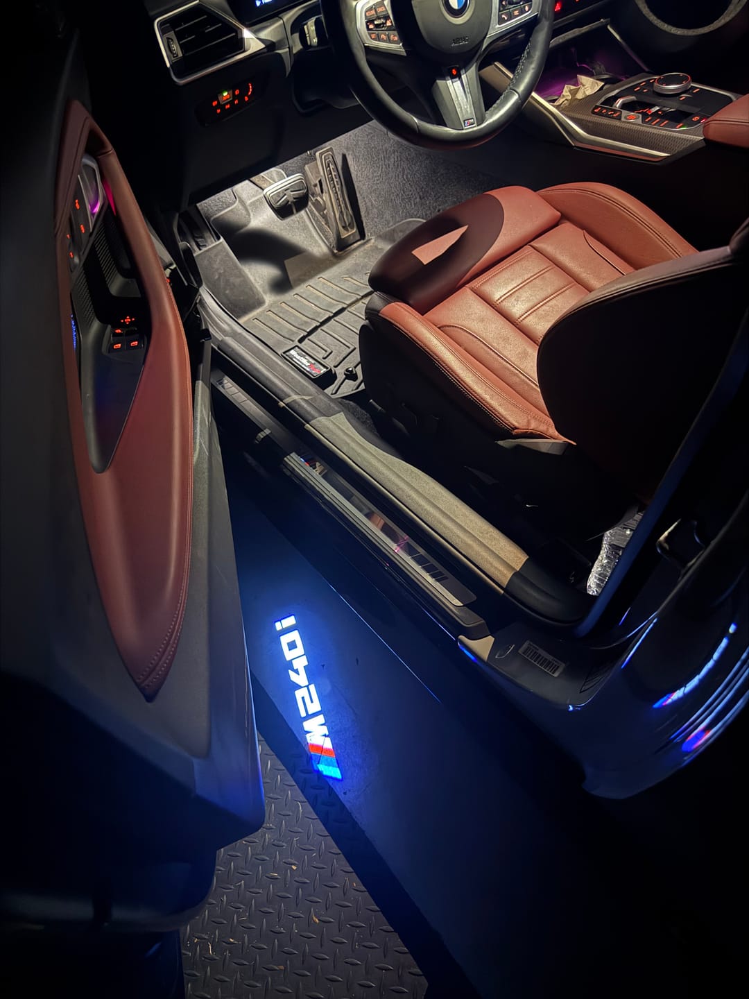 Customer photo review of BMW LED Car Door Welcome Logo Shadow Lights | G Chassis