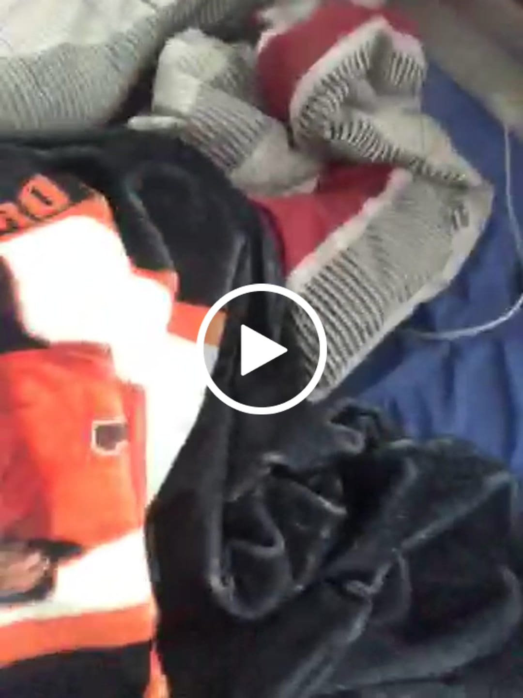 Customer video review of Daniel Jerome Blanket