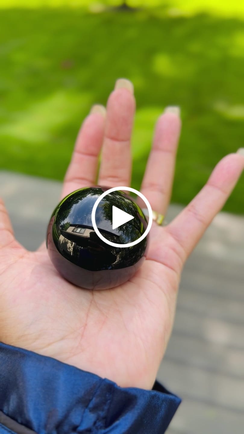 Customer video review of Obsidian Sphere