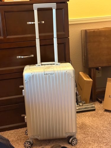 Customer photo review of ALUMINUM SUITCASE V2 NEW, STRONGER ALUMINIUM & REMOVEABLE WHEELS
