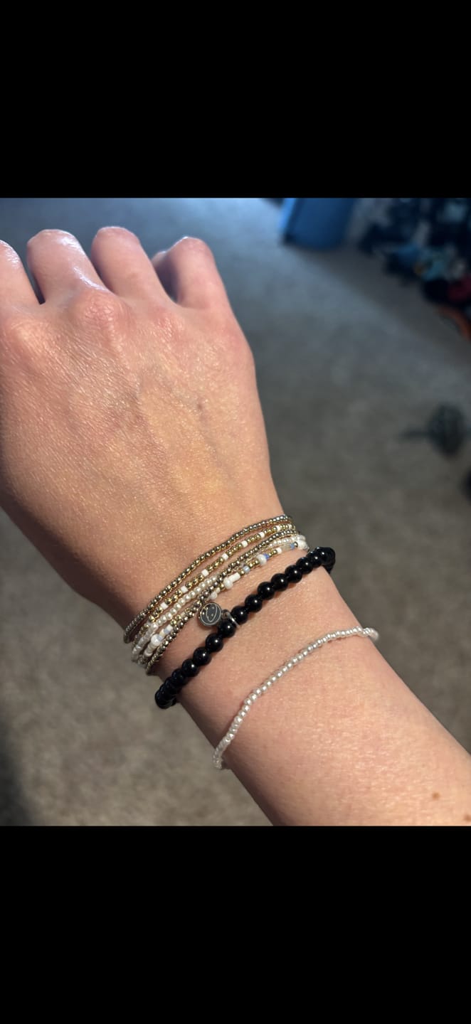 Customer photo review of Blue Apatite Bracelet Mini