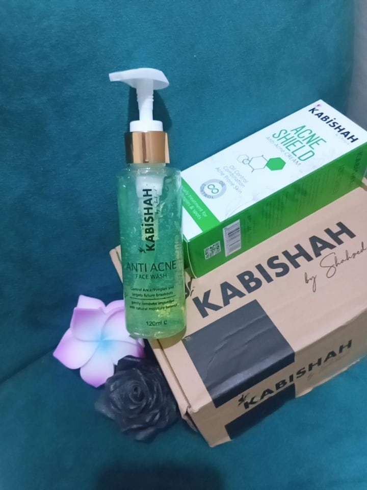 Customer photo review of Anti Acne Bundle