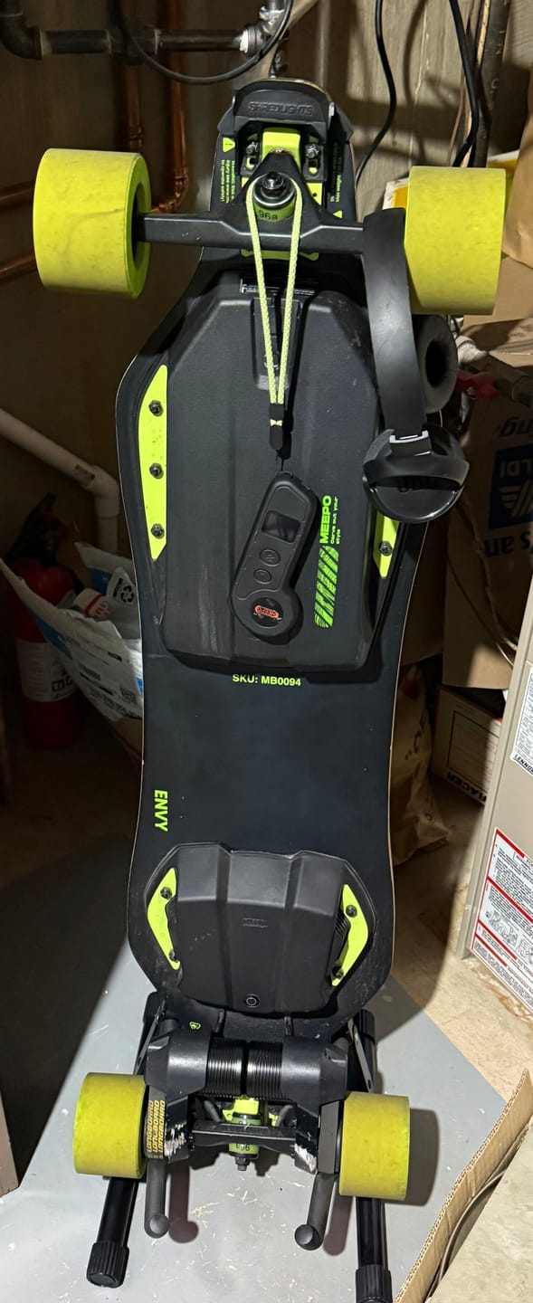 Customer photo review of Foldable Stand Rack for Electric Skateboard
