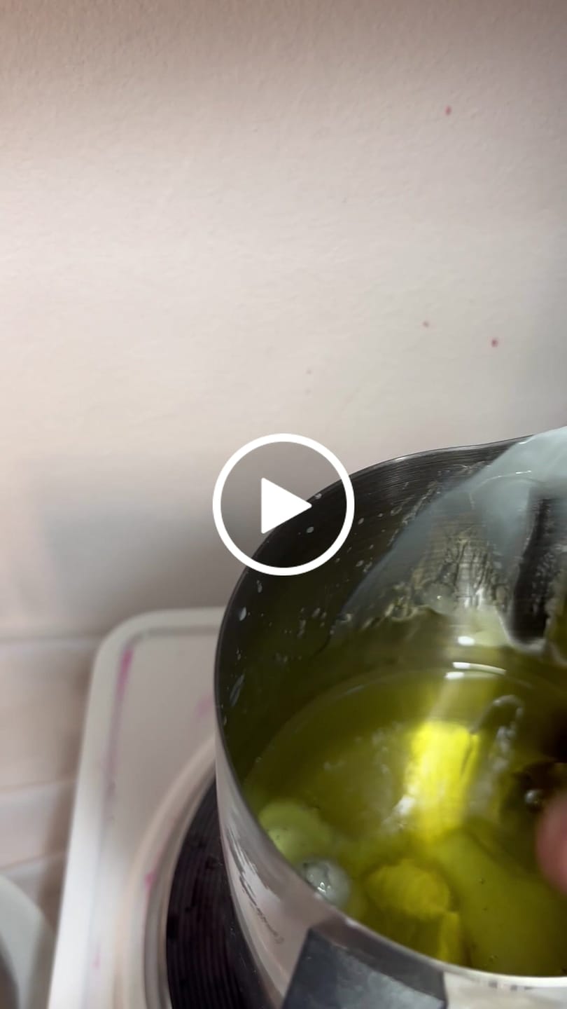 Customer video review of Cera de Parafina de Alto Punto de Fusión (64-68)