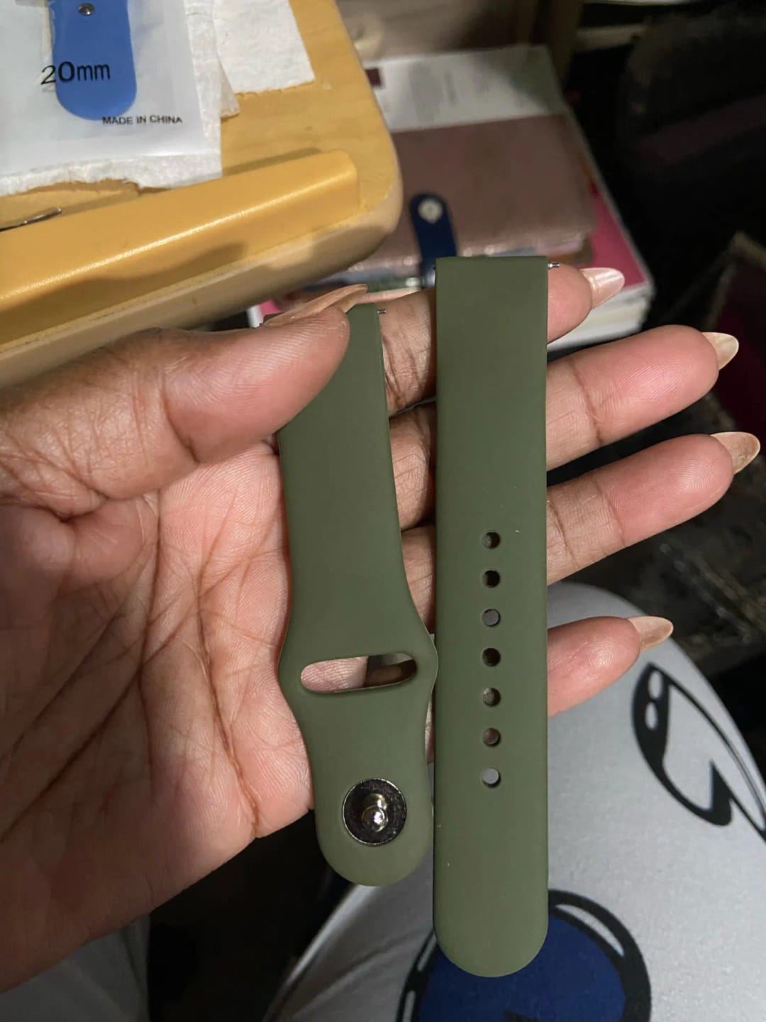 Customer photo review of OnePlus Smartwatch Silicone Band - Replacement Sport Strap Accessory