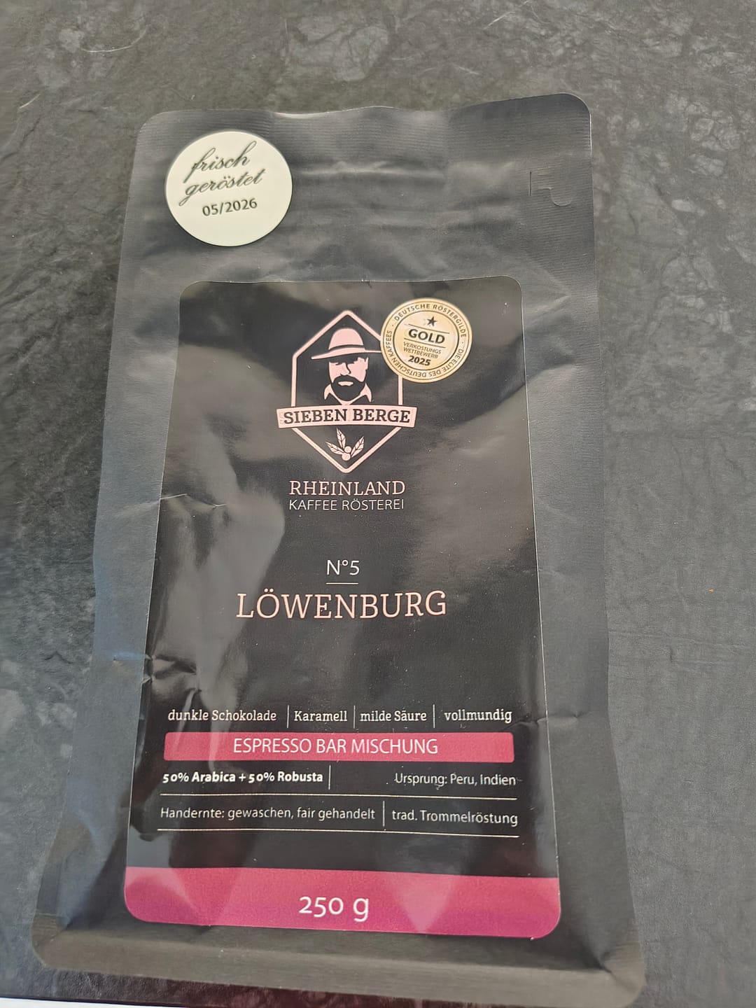 Customer photo review of Entdecke vier einzigartige Röstungen – Espresso Probierpaket 4x 250g