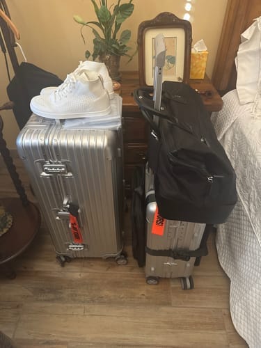 Customer photo review of ALUMINUM SUITCASE V2 NEW, STRONGER ALUMINIUM & REMOVEABLE WHEELS