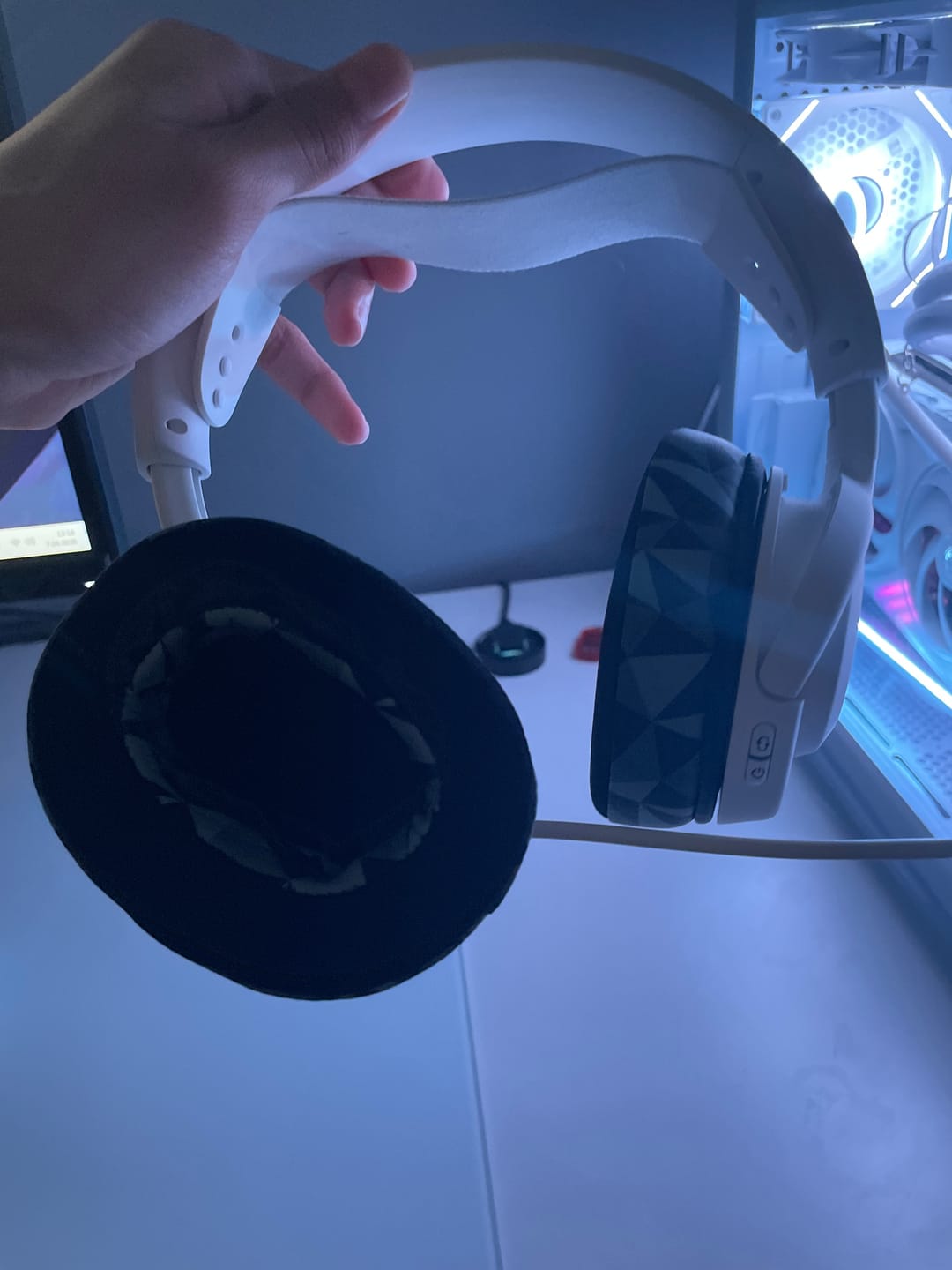 Customer photo review of Wicked Cushions FreeZe Soğutma Jelli Kulaklık Pedleri - Arctis Nova Serisi