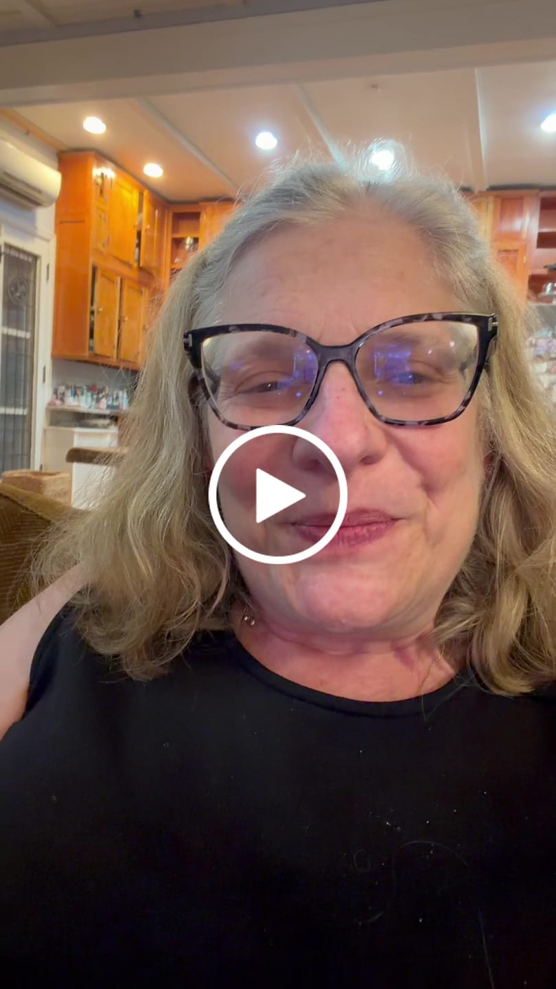 Customer video review of Comfort Curve Silk Headband