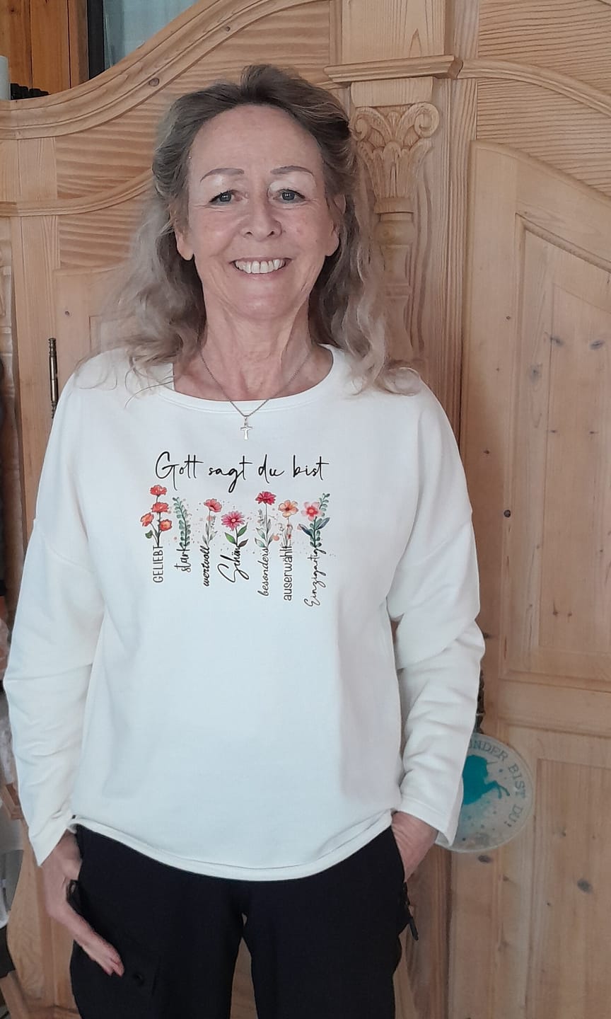 Customer photo review of Gott sagt du bist - FP - Ladies Oversize Sweatshirt
