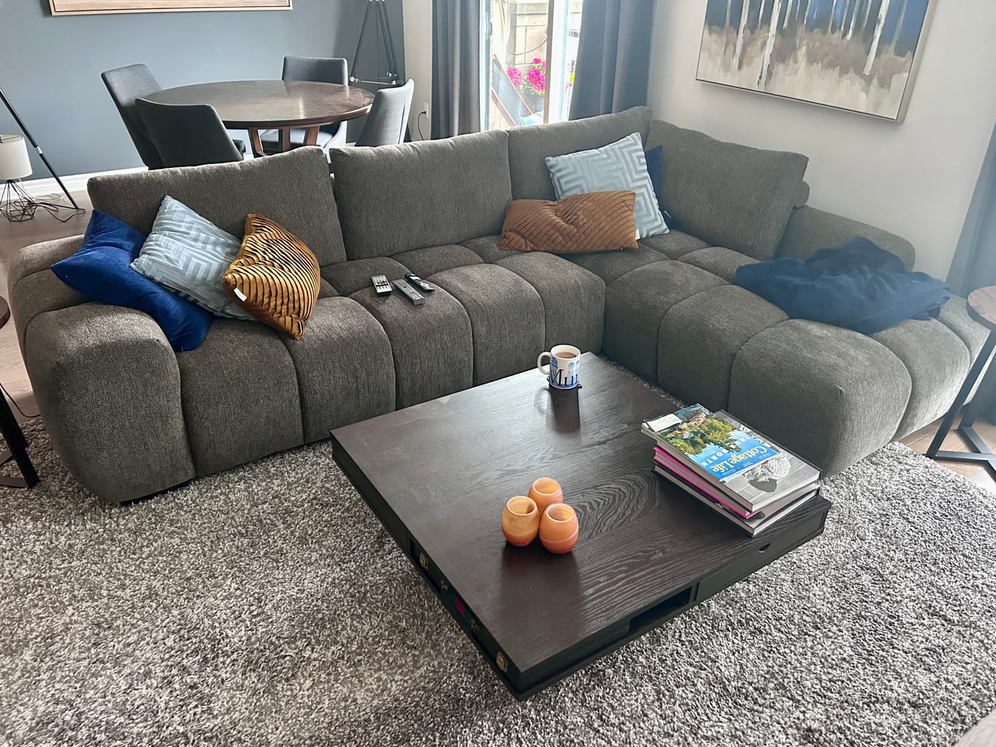 Customer photo review of OLIVIA - Sofa sectionnel 120" gris foncé