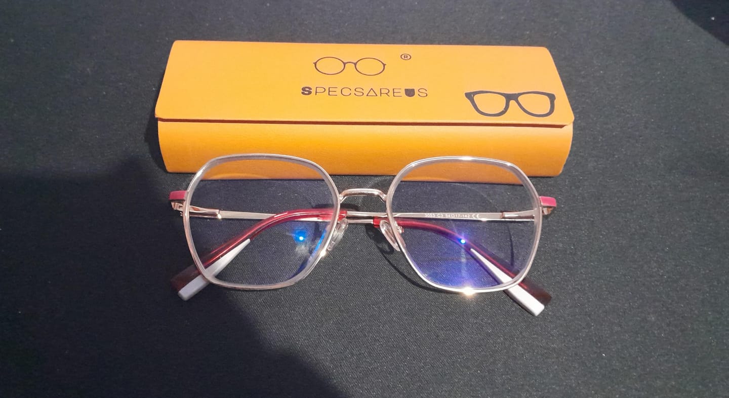 Customer photo review of Luna
