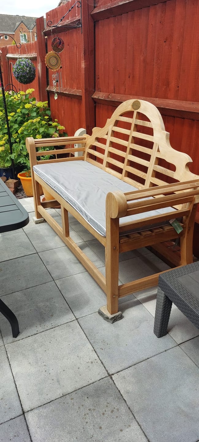Customer photo review of Water-Resistant 3-Seater Bench Seat Pad Garden Comfy Bench Cushions With Ties