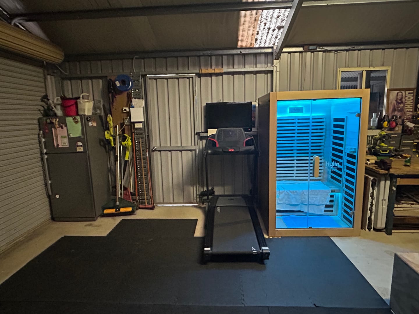 Customer photo review of Kylin Low EMF Carbon Infrared Sauna 2 Person with floor heater H6201-F
