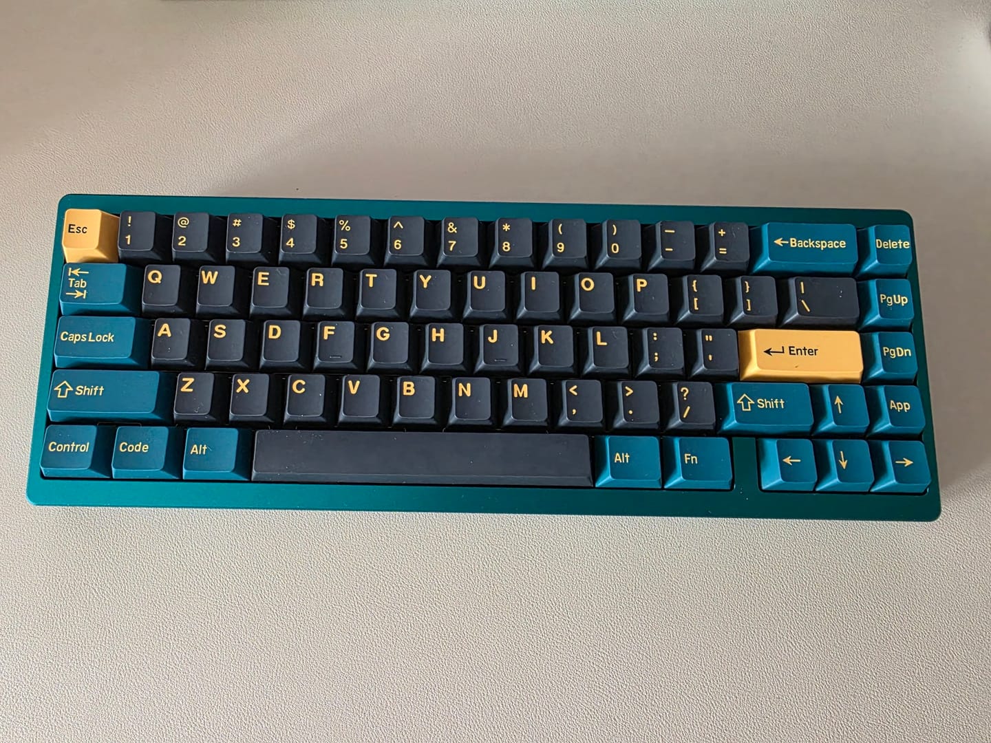 Customer photo review of Weikav - NUT65 Mechanical Keyboard Barebone Kit