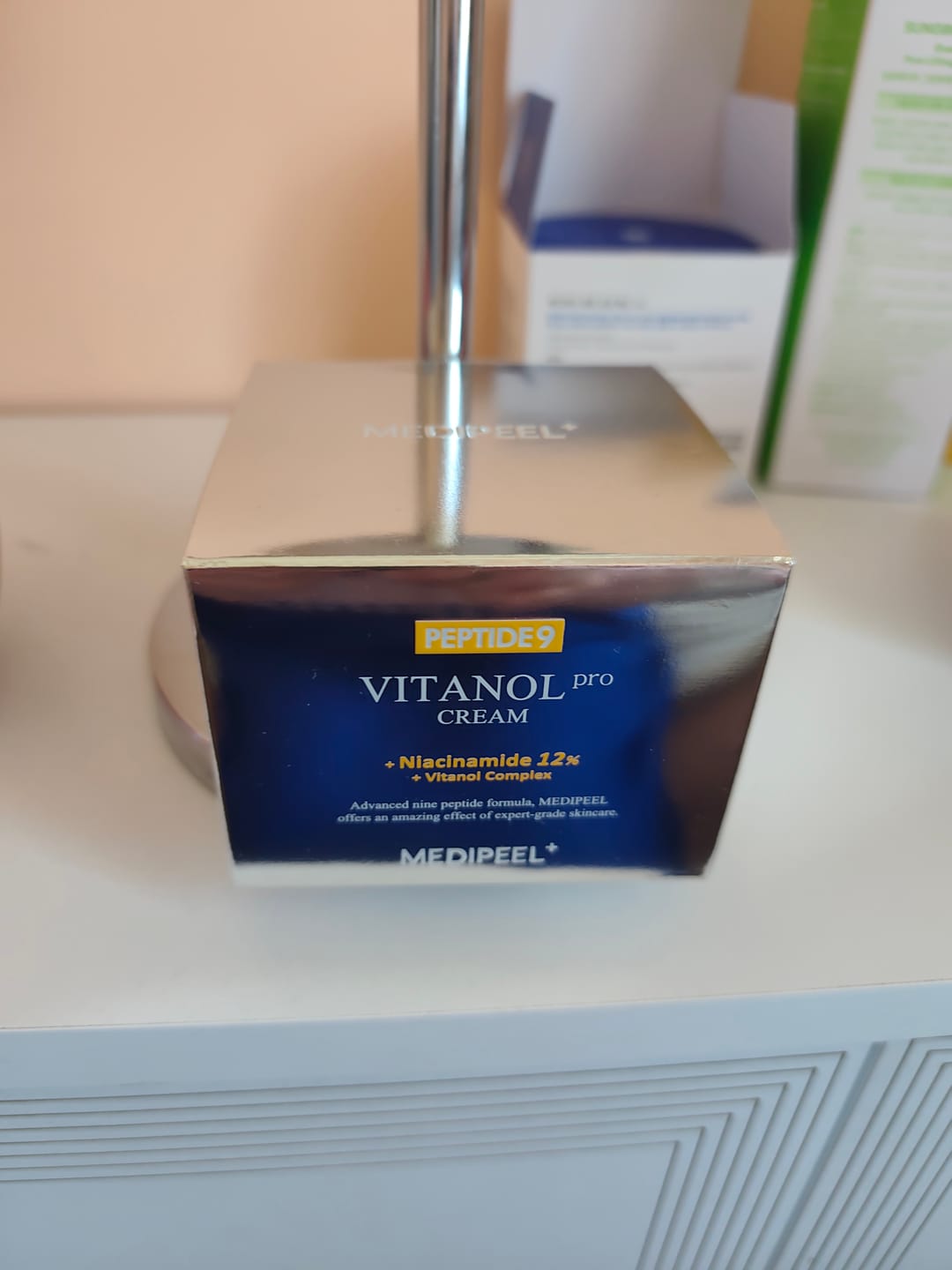 Customer photo review of Liftinga krēms ar peptīdiem un 12% niacinamīdu MEDI-PEEL Peptide 9 Vitanol PRO Cream