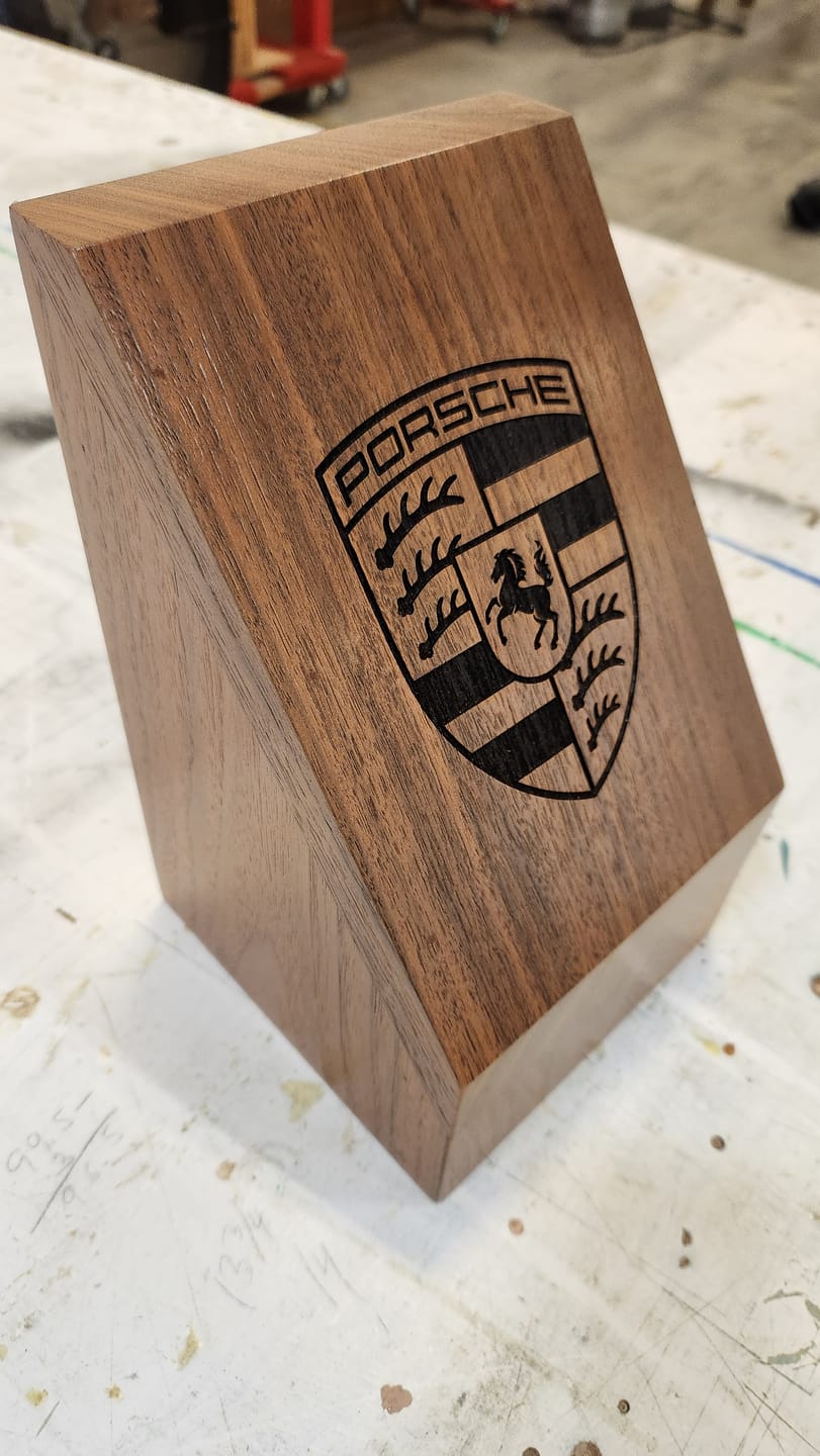 Customer photo review of Monport Effi9S Upgraded 90W CO2 Laser Engraver & Cutter (36" × 24") with Autofocus and Built-in Water Chiller