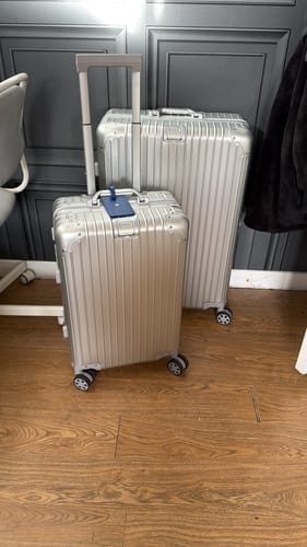 Customer photo review of ALUMINUM SUITCASE V2 NEW, STRONGER ALUMINIUM & REMOVEABLE WHEELS