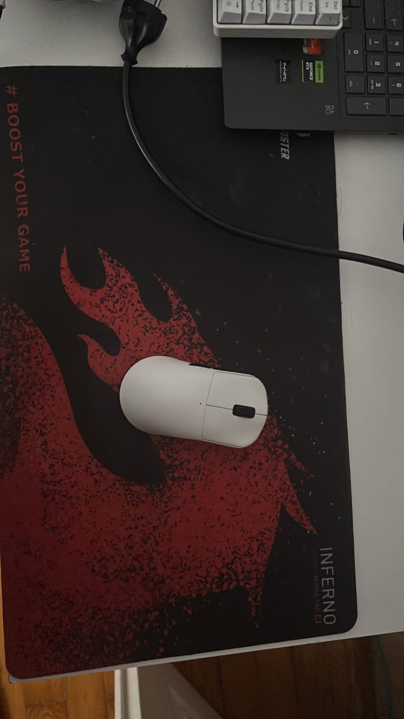 Customer photo review of RAWM ES21 Pro Wireless Mouse
