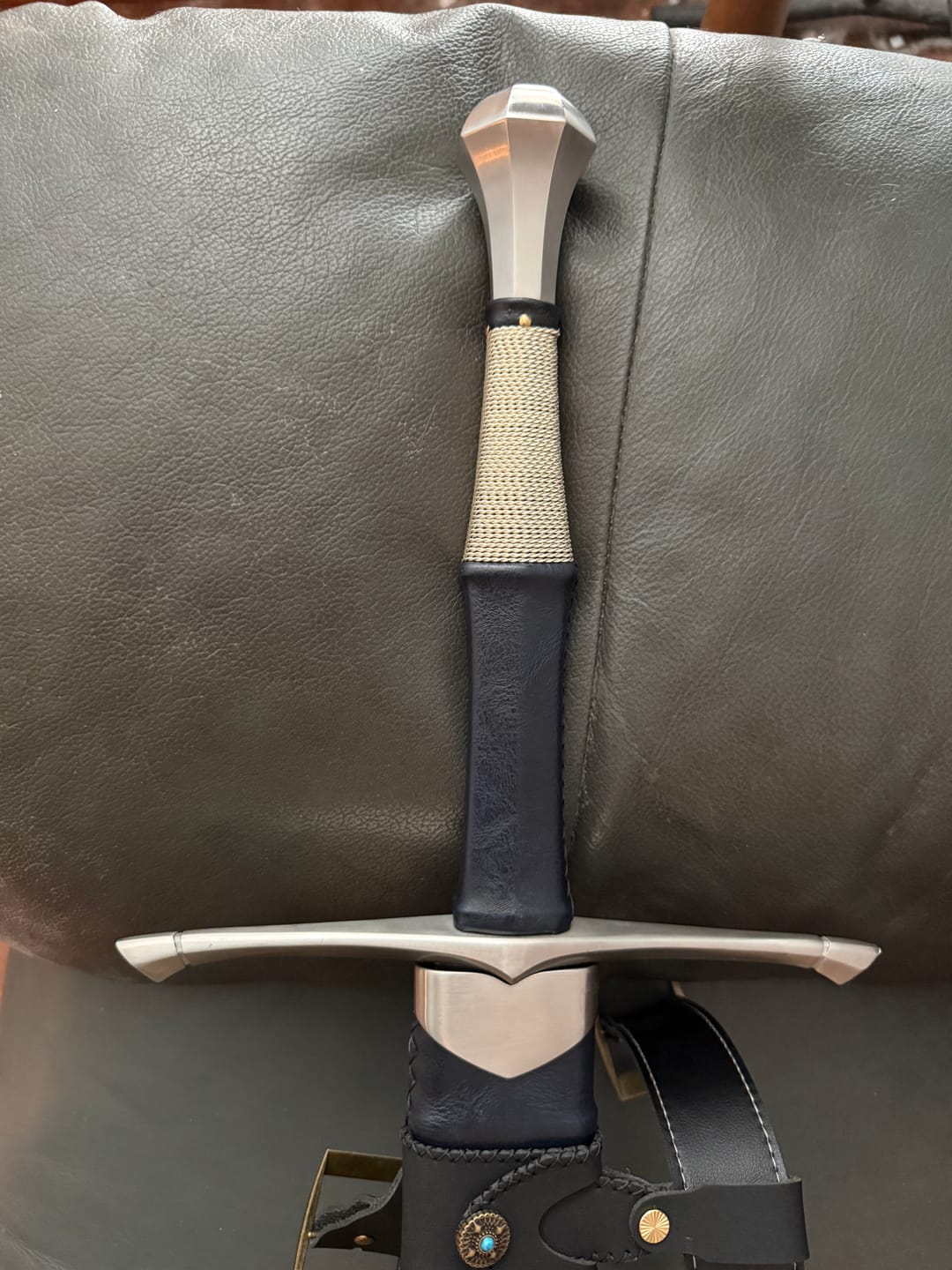 Customer photo review of The Dragonwhisper Longsword