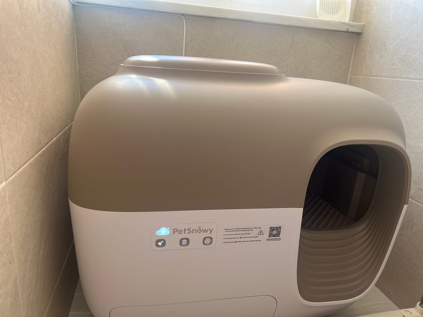 Customer photo review of Self-Cleaning Litter Box