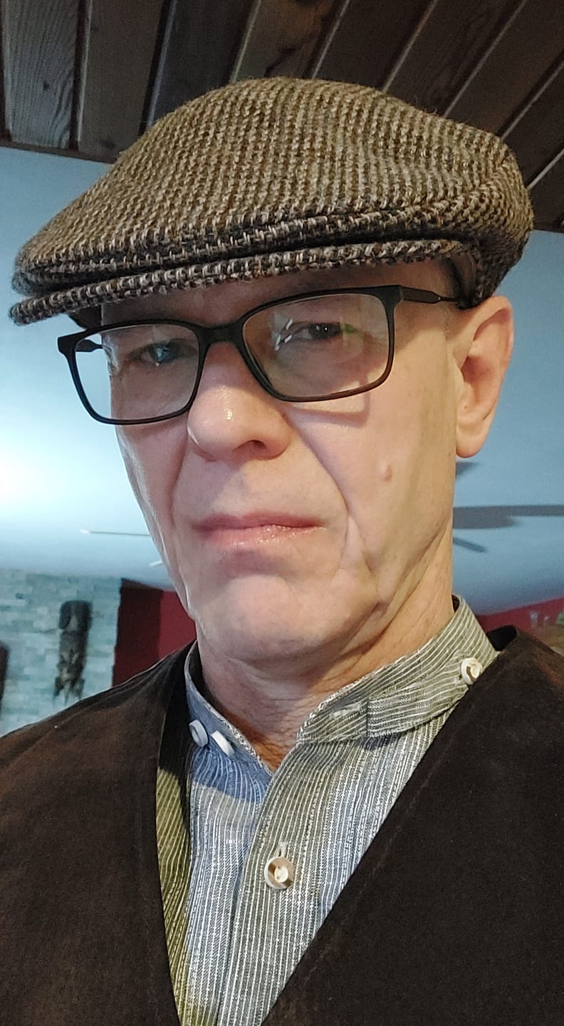 Customer photo review of Vintage Cap Tweed