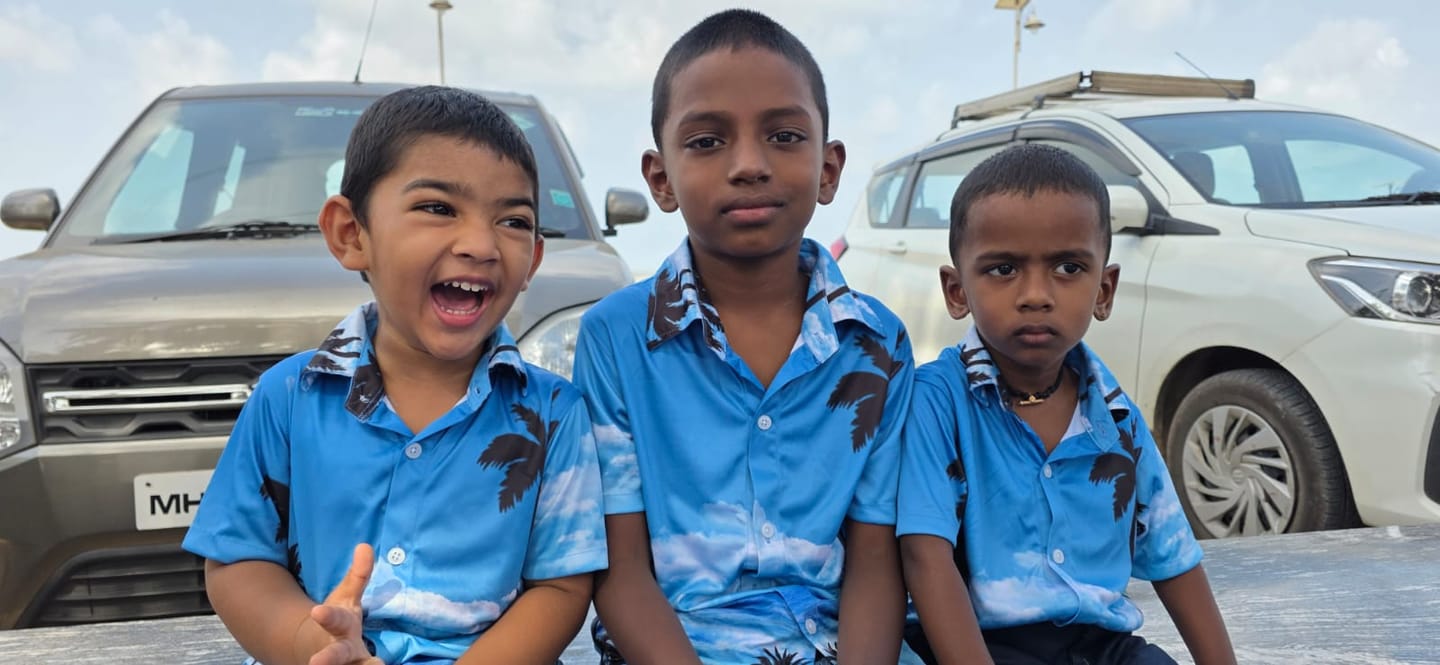 Customer photo review of Tropical Beach Vacation Shirts for Family Vacation and Photoshoots