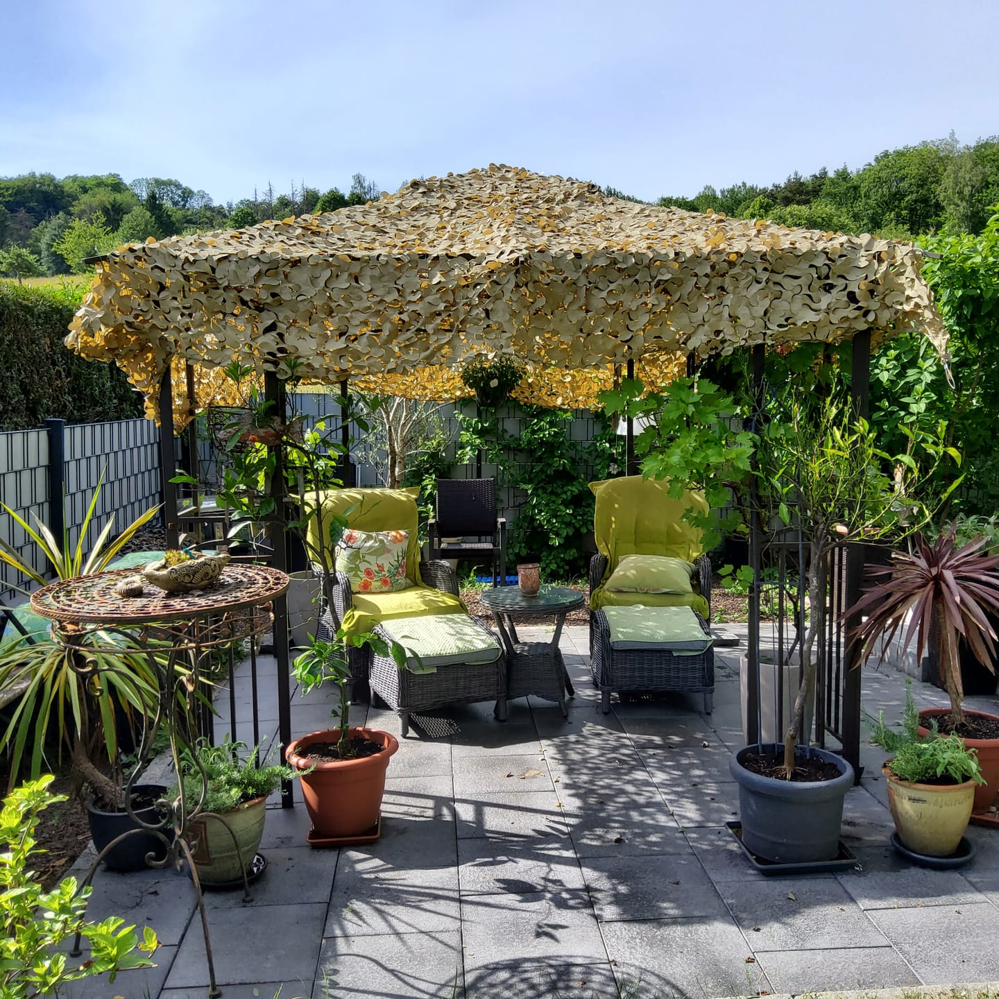 Customer photo review of Tarnnetz mit Stahlseil