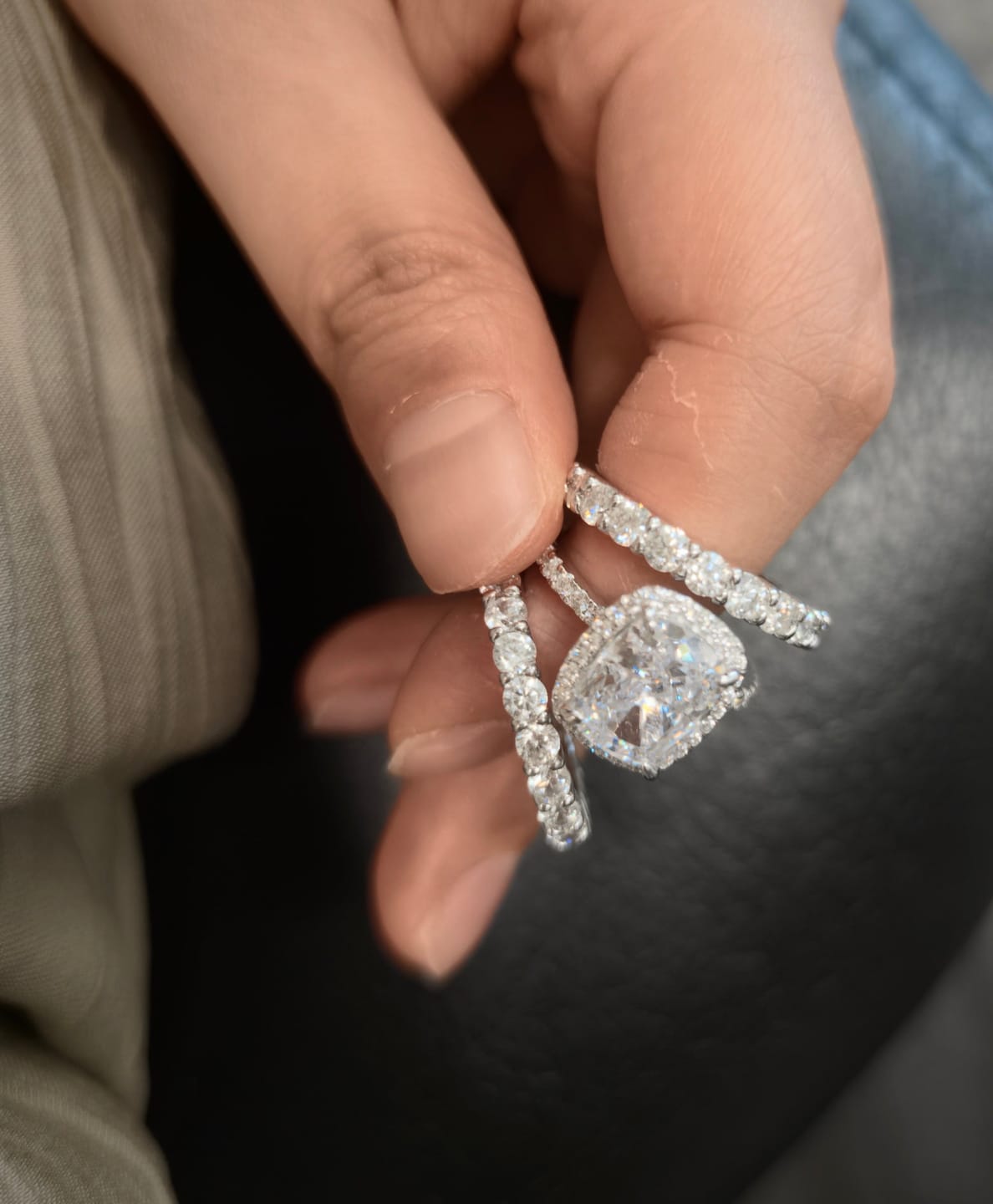 Customer photo review of S925 Gorgeous Halo 4.0Ct Cushion Cut Women's Wedding Set In Sterling Silver