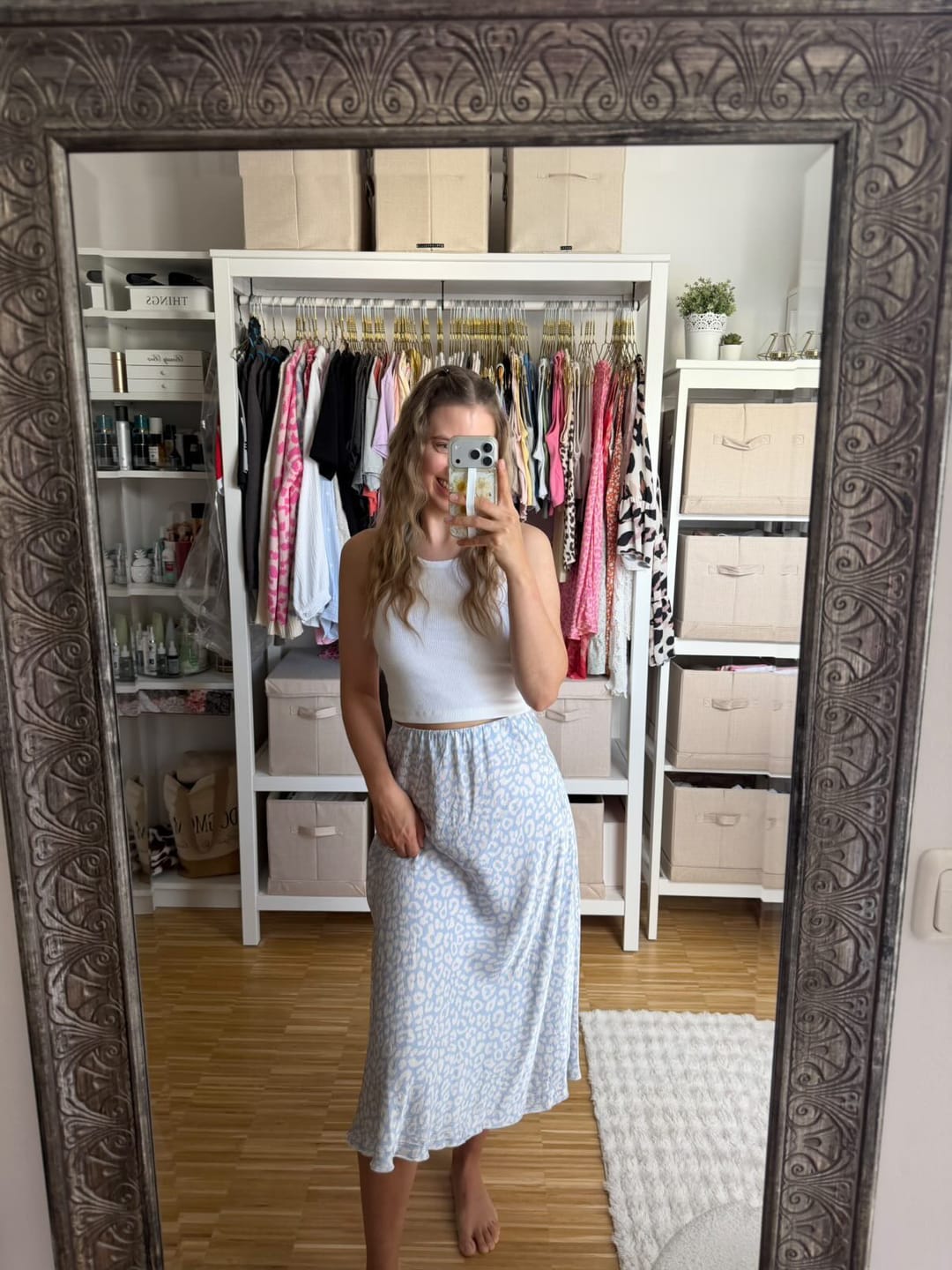 Customer photo review of Viskoserock mit Leoprint hellblau