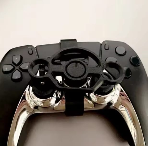Customer photo review of Mini Steering Wheel for Xbox