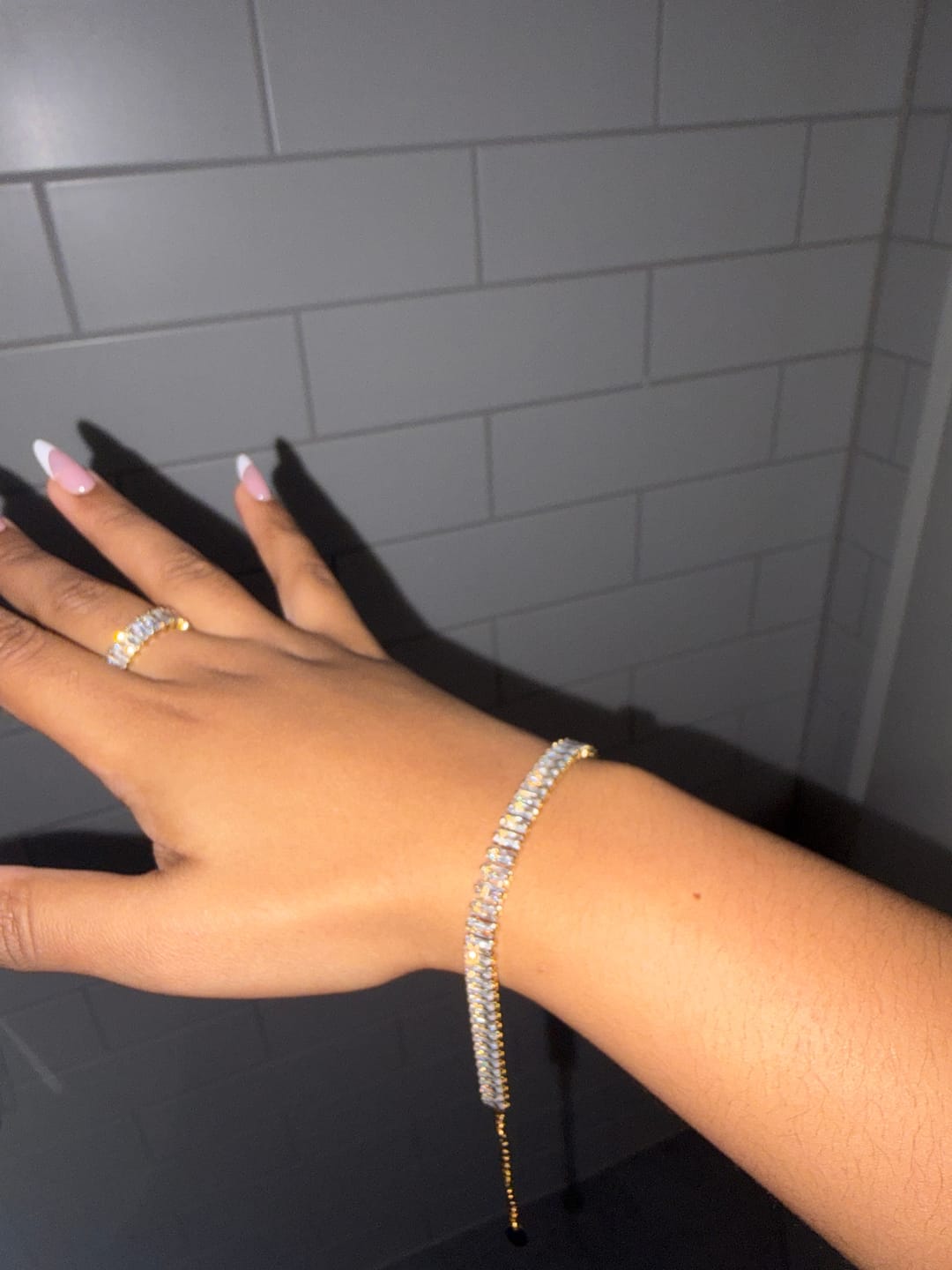 Customer photo review of Shine Armband
