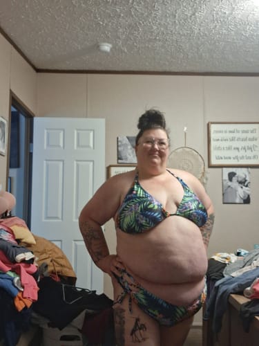 Customer photo review of Hot Tropics Triangle Bikini Top final sale