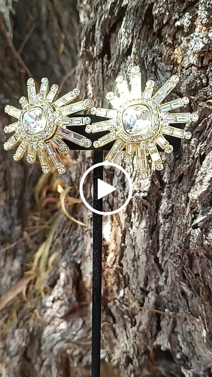 Customer video review of HEIDI DAUS®"Fireworks" Crystal Holiday Button Earrings