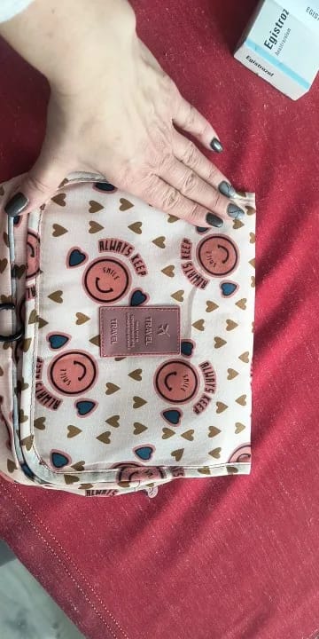 Customer photo review of Trousse de Toilette Smiley Fun